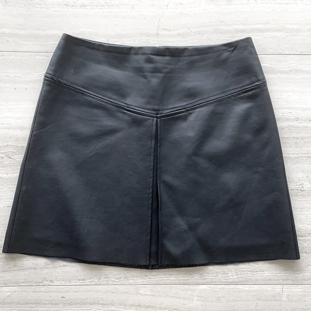 Club Monaco faux leather skirt